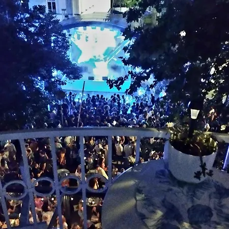 דירה Gallery פודגוריצה